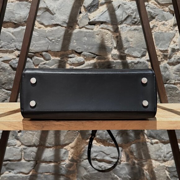 Louis Vuitton Black Epi Leather Brea MM Two Way Bag - Picture 7 of 15